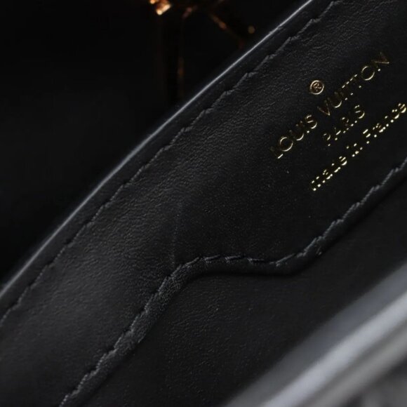 Louis Vuitton Monogram Flower Capucines MM Black - Picture 11 of 15